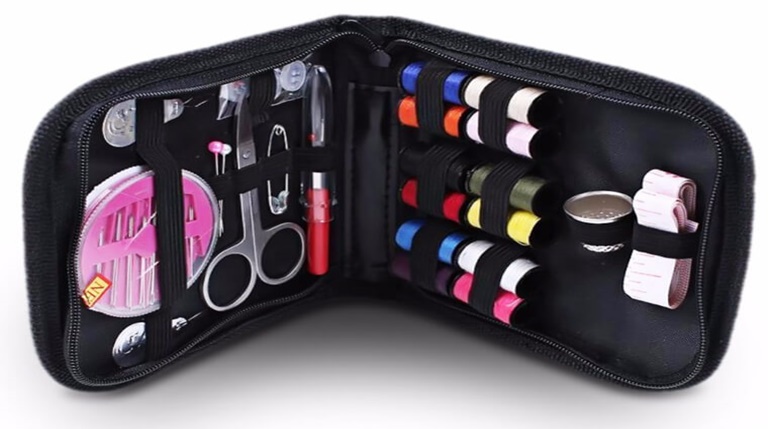Read more about the article 10 BEST Travel Sewing Kits in 2022