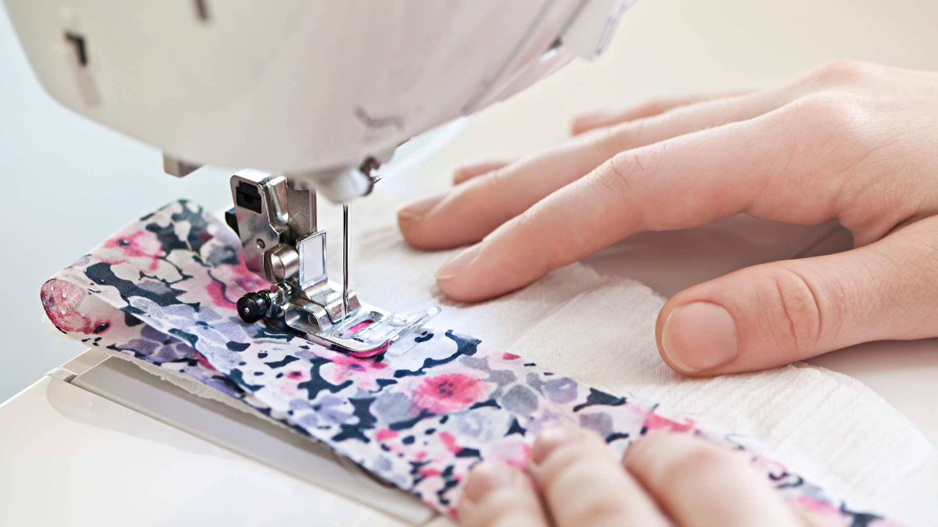 Read more about the article 3 BEST Sewing Machines for Free Motion Quilting in 2023